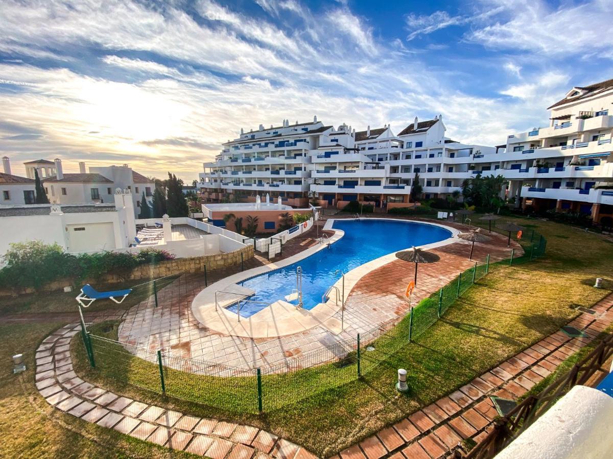 Beautiful New Apartment With Sea View Castillo de Sabinillas エクステリア 写真