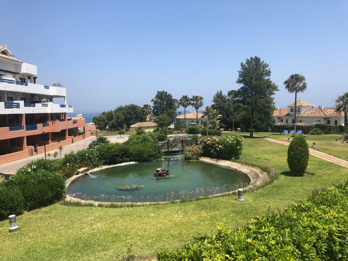Beautiful New Apartment With Sea View Castillo de Sabinillas エクステリア 写真